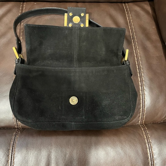 Fendi baguette in black suede vintage - Picture 4 of 11